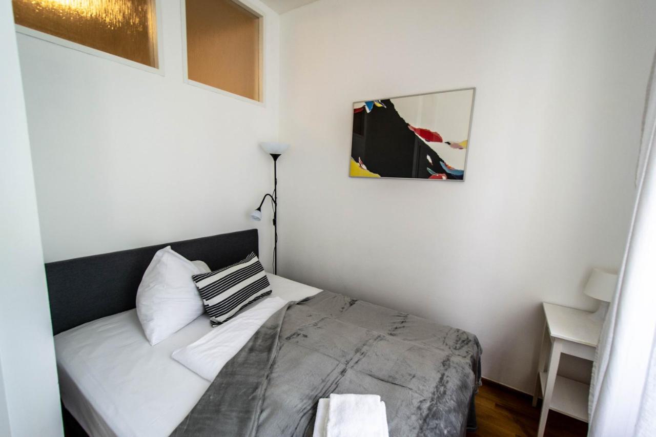 Labyrinth Apartments By Ruterra Praga Exterior foto